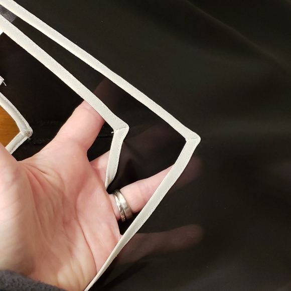 COTE FEMME TANKTO P SLEEVELESS BLOUSE Double sheer black layers w white trim. - Picture 7 of 7